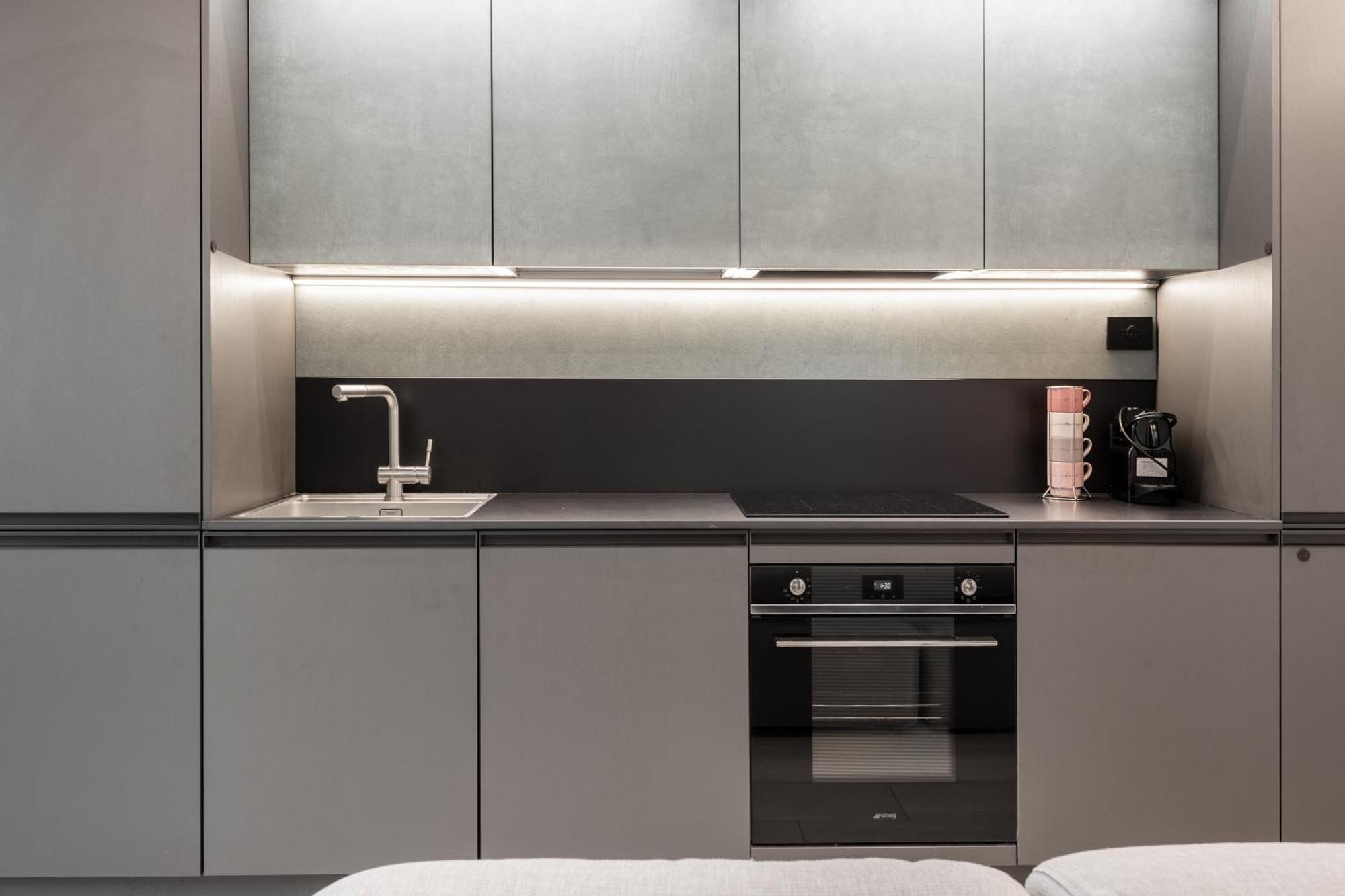 Minimal House - 4Persone - Centro Apartment Milan Luaran gambar