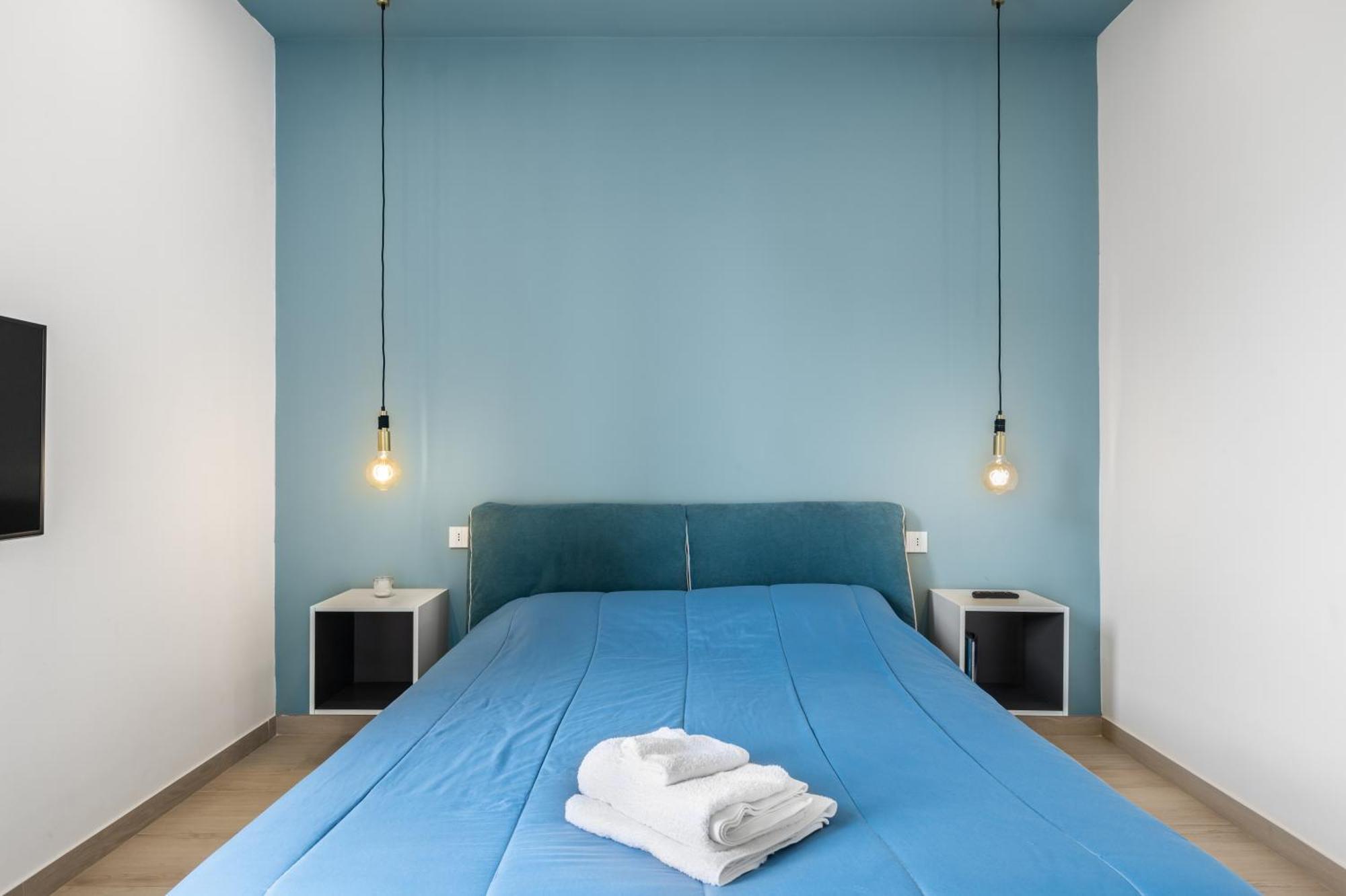 Minimal House - 4Persone - Centro Apartment Milan Luaran gambar
